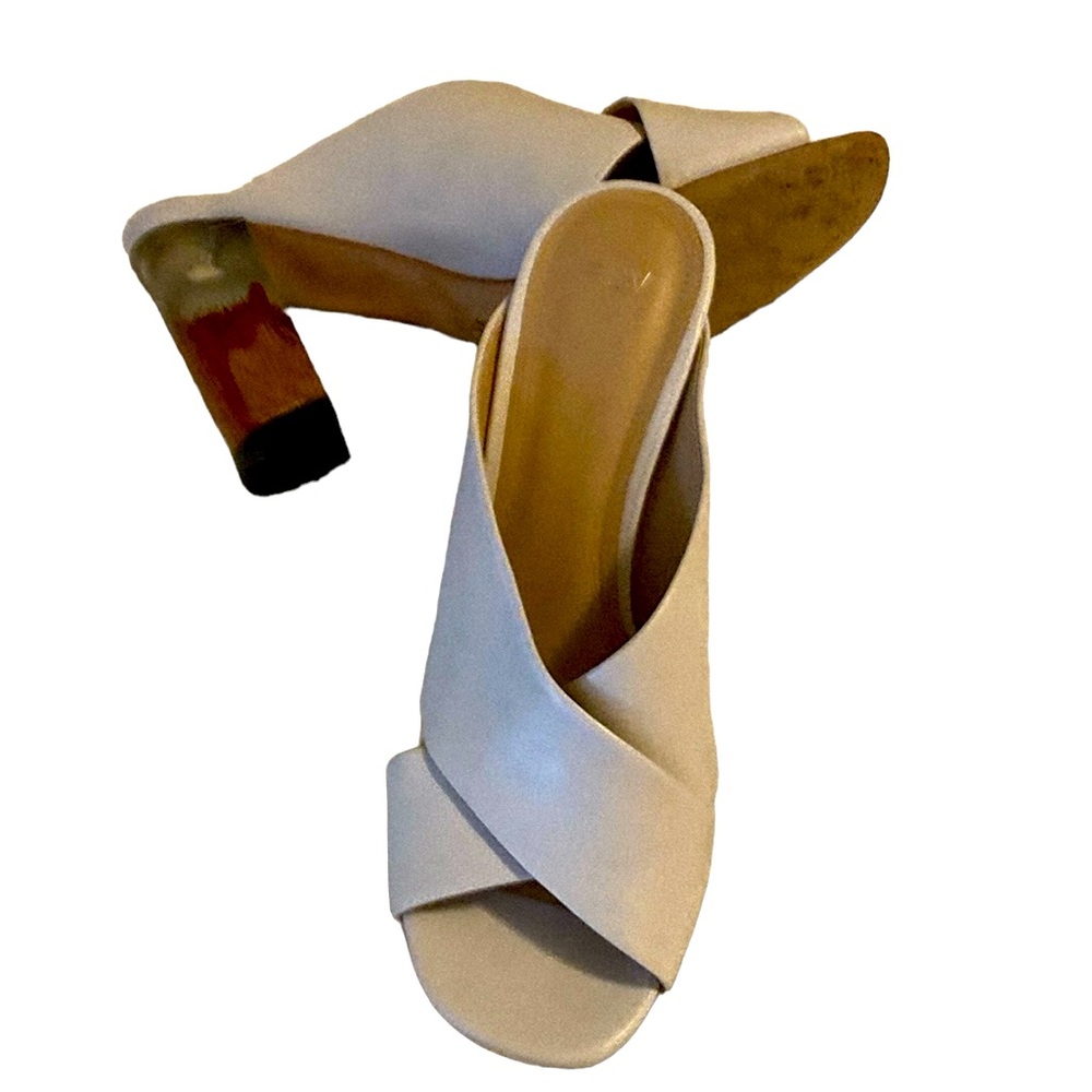 Pour La Victoire Cream Heeled Sandals